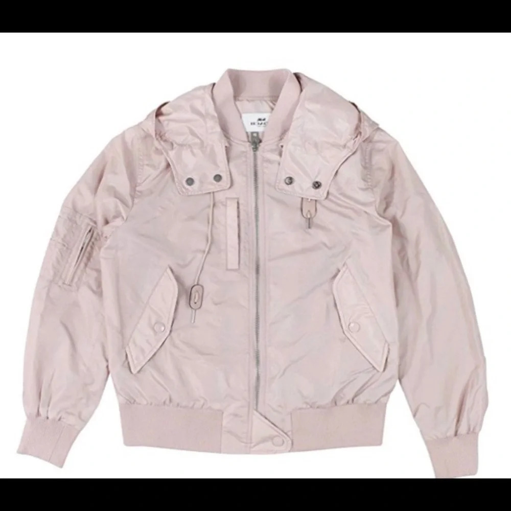 Coach pink windbreaker jacket medium